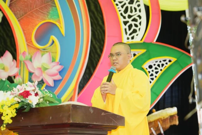 Đại đức Thích Nhuận Thiện phát biểu khai mạc