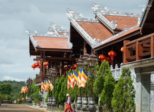 Cờ, pano chào mừng đại hội