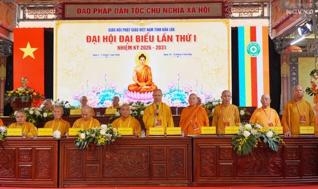 Thượng tọa Thích Nguyên Minh tuyên bố mãn nhiệm