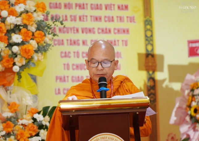 Thượng tọa Thích Giác Phổ trình danh sách nhân sự dự kiến