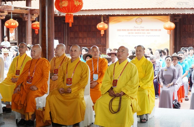 Chư tôn đức, Phật tử tham dự