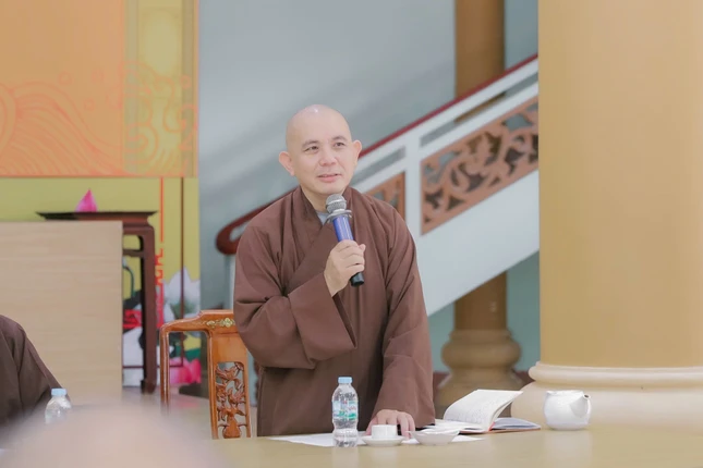 Thượng tọa Thích Đồng Thành phát biểu