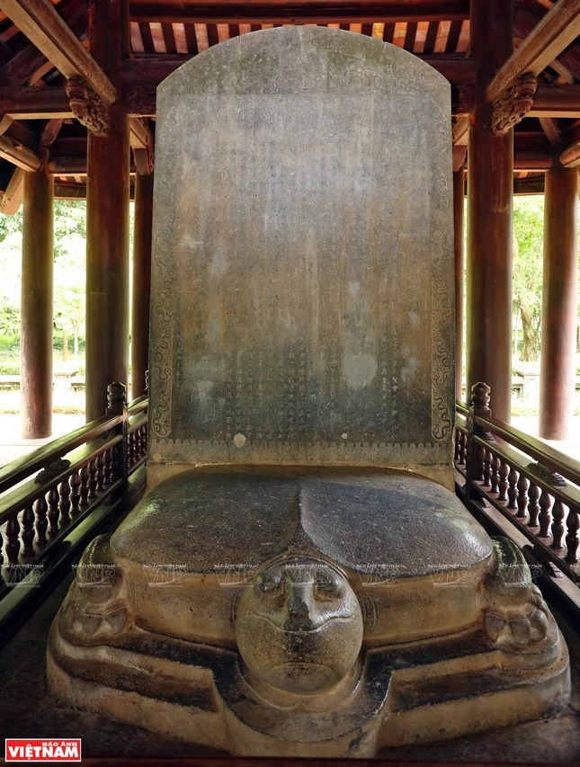 Lam Sơn Vĩnh Lăng bi