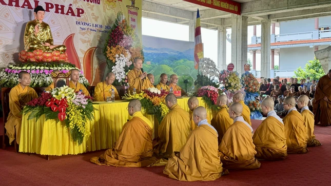 Lắng nghe đạo từ