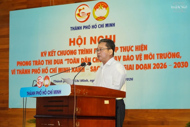 Ông Phạm Minh Tuấn, Phó Chủ tịch Ủy ban MTTQVN TP.HCM phát biểu Ông Phạm Minh Tuấn, Phó Chủ tịch Ủy ban MTTQVN TP.HCM phát biểu