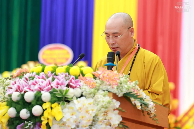 Thượng tọa Thích Đức Nguyên, Phó Trưởng ban Thường trực Ban Trị sự GHPGVN tỉnh Phú Thọ cảm tạ