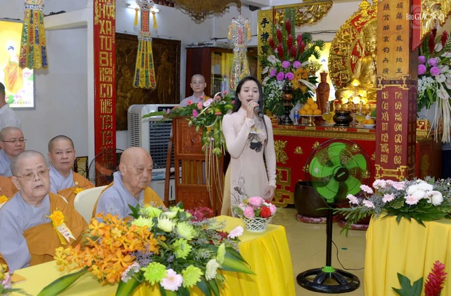 "Mùa Vu lan nhớ mẹ"