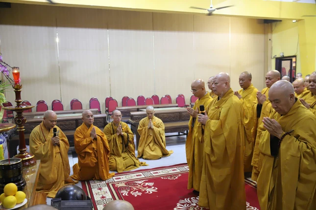 Thượng tọa Thích Thanh Phong dâng lời tri ân