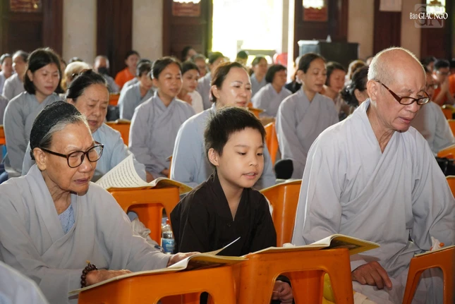 Khóa lễ tụng kinh Vu lan