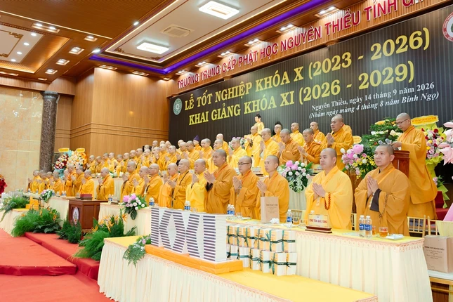 Niệm Phật cầu gia hộ