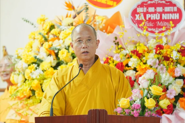 Thượng tọa Thích Minh Nghiêm phát biểu khai mạc