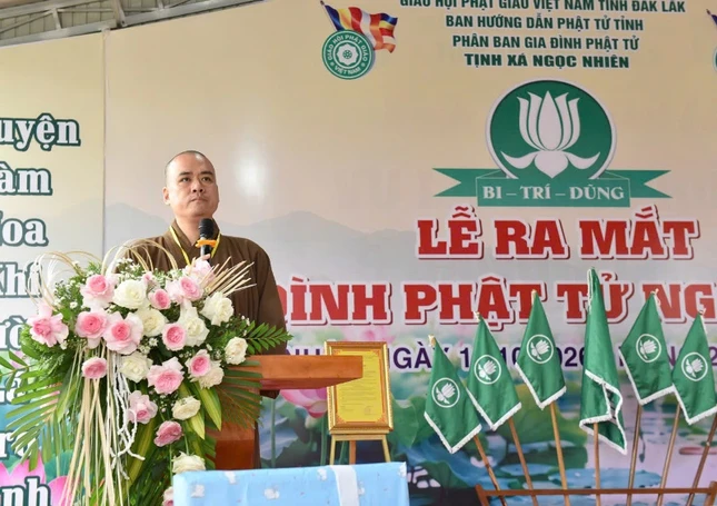 Đại đức Thích Hải Nguyện phát biểu Đại đức Thích Hải Nguyện phát biểu