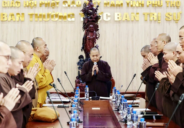 Phiên họp đầu tiên của Ban Hoằng pháp - Hướng dẫn Phật tử GHPGVN tỉnh Phú Thọ trong nhiệm kỳ 2026-2031 Phiên họp đầu tiên của Ban Hoằng pháp - Hướng dẫn Phật tử GHPGVN tỉnh Phú Thọ trong nhiệm kỳ 2026-2031