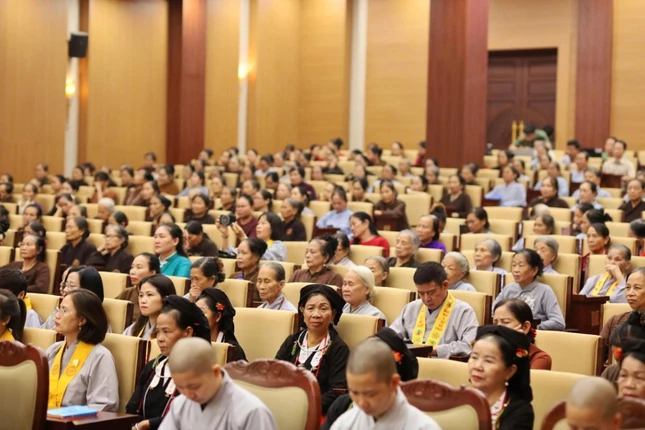 Phật tử tham dự Phật tử tham dự