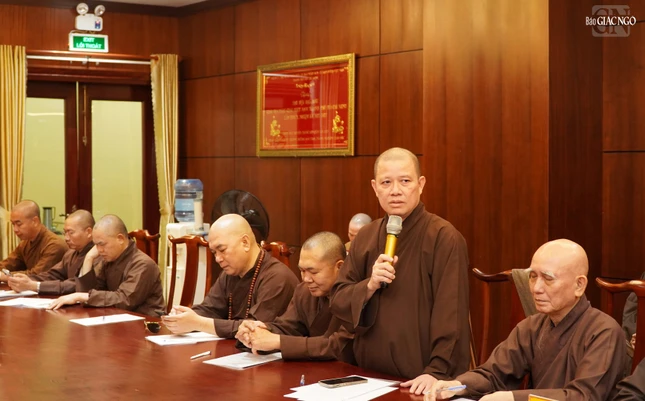 Chư tôn đức thành viên đóng góp ý kiến trong chương trình hoạt động Phật sự của Ban Pháp chế - Kiểm soát GHPGVN TP.HCM