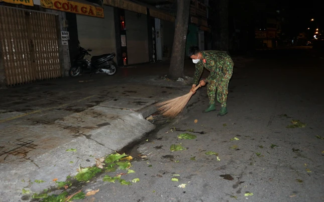 Vệ sinh đường phố sạch sẽ