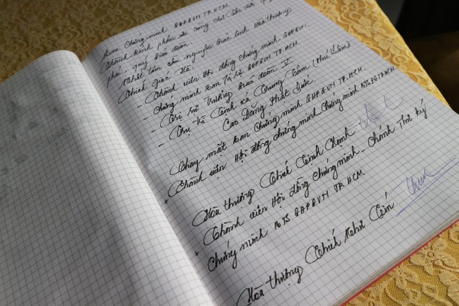 Bút tích chư tôn đức Giáo phẩm ký vào sổ tang