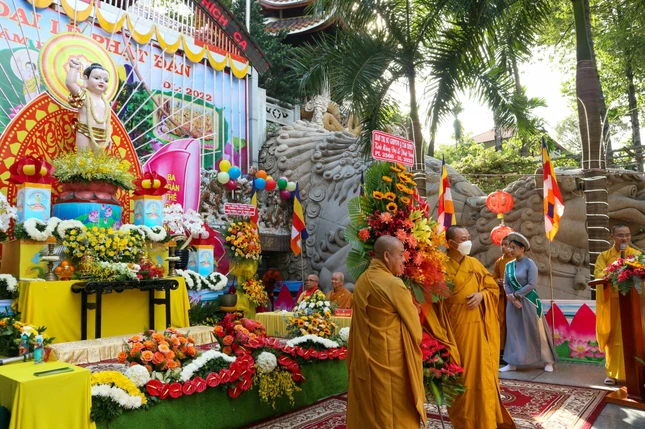 Hân hoan đón chào tuần lễ Phật đản