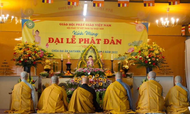 Đại lễ Phật đản tại chùa Đại Ân, được thực hiện bởi chư tôn đức Việt Nam đang hoằng pháp tại Nhật Bản