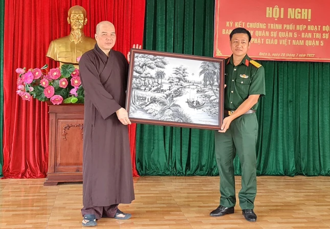 Buổi lễ ký kết thành công viên mãn