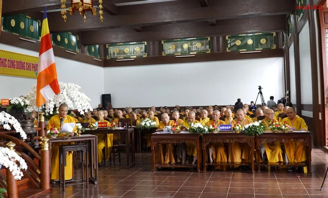 Quang cảnh đại hội