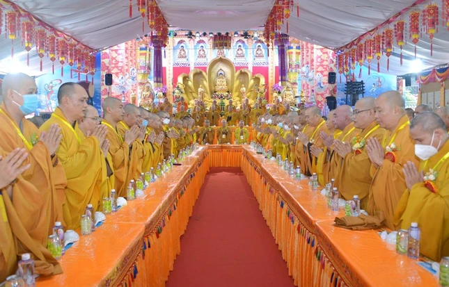 Nhiếp tâm niệm Phật