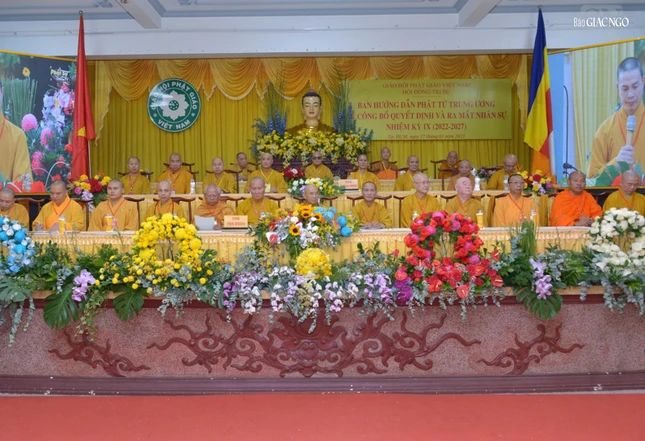 Chư tôn đức chứng minh, chủ tọa buổi lễ