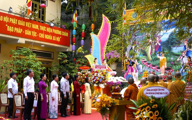 Cử hành nghi thức chào Quốc kỳ, Đạo kỳ