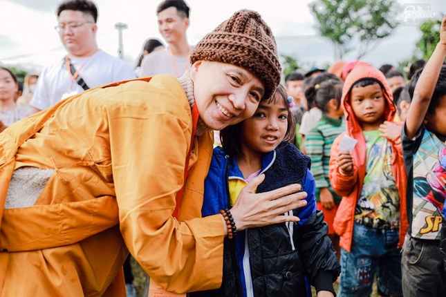 Nụ cười hạnh phúc của trẻ thơ vùng cao