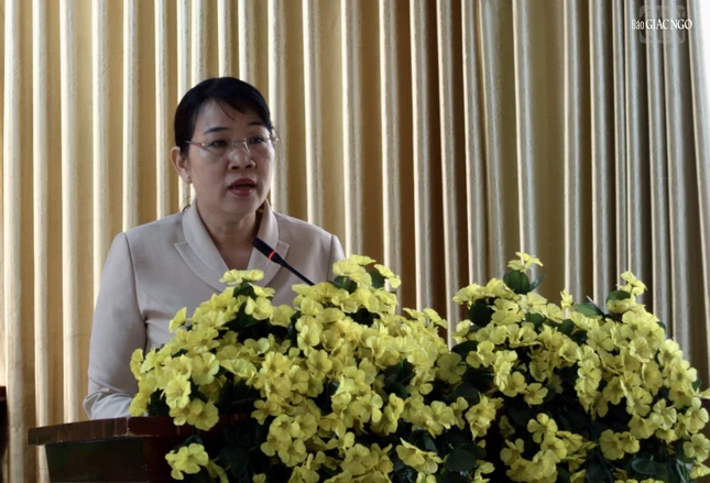 Bà Lê Thị Kim Hồng, Bí thư Quận ủy Q.Tân Phú phát biểu chỉ đạo