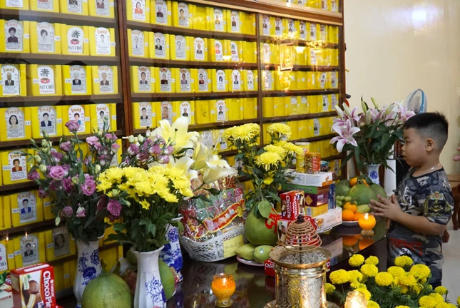 Một trong những hình ảnh khiến nhiều chứng kiến người xúc động Một trong những hình ảnh khiến nhiều chứng kiến người xúc động