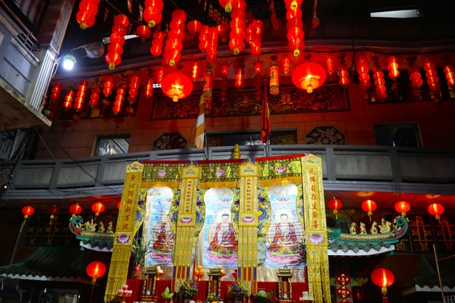 Chùa Vạn Phật đón xuân