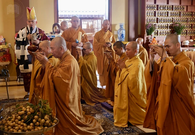 Lễ tưởng niệm Hòa thượng khai sơn tu viện Huệ Quang diễn ra trang nghiêm