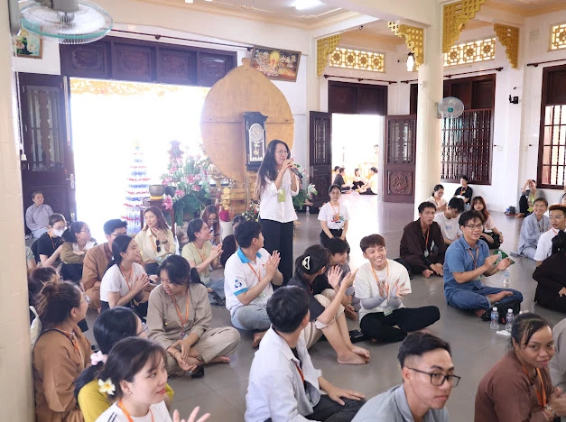 Giây phút hùng biện, chia sẻ sôi nổi của các bạn trẻ