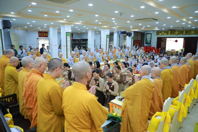 Đạo tràng chùa Bồ Đề Lan Nhã trong Pháp hội Vu lan - Báo hiếu