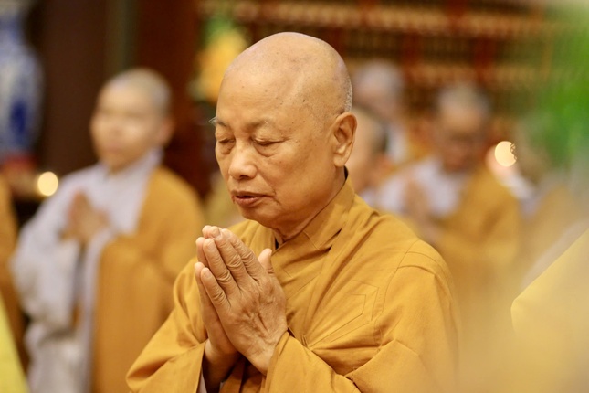 Nhất tâm cầu nguyện