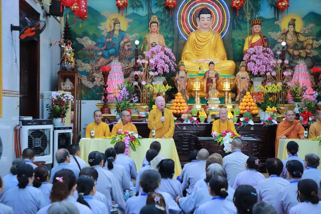 Hòa thượng Thích Duy Trấn đã triển khai nội dung, quy chế kỳ thi giáo lý đến Phật tử