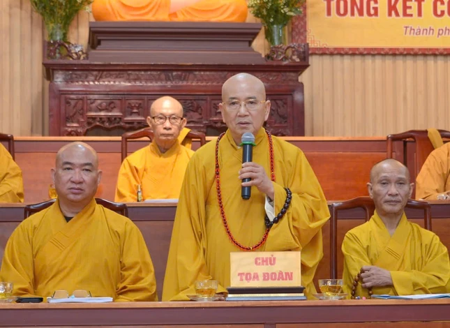 Hòa thượng Thích Khế Chơn, Phó Chủ tịch Hội đồng Trị sự, Trưởng ban Hướng dẫn Phật tử T.Ư phát biểu khai mạc