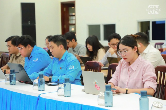 Thành viên Ban Điều phối tham dự cuộc họp Thành viên Ban Điều phối tham dự cuộc họp