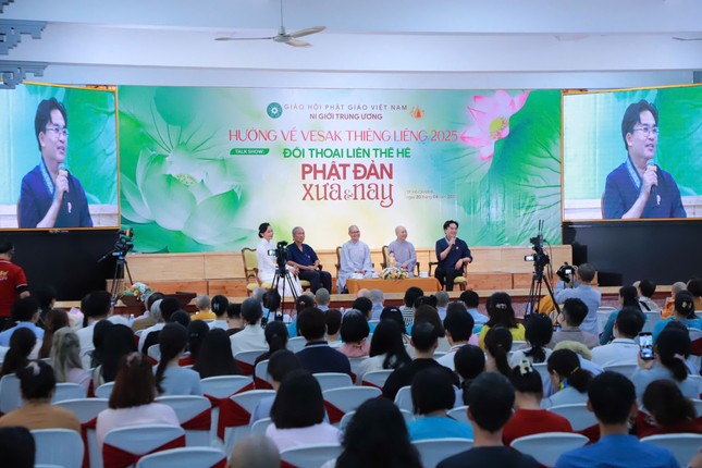 Gần 300 học giả, trí thức quan tâm, tham gia đối thoại "Phật đản xưa và nay"