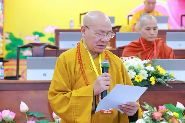 Hòa thượng Thích Quảng Tùng, Trưởng ban Từ thiện xã hội T.Ư, Trưởng ban Tổ chức phát biểu khai mạc