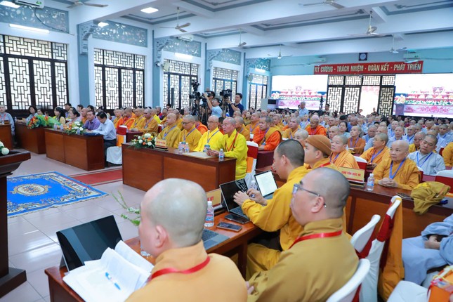 Hội nghị tổng kết diễn ra với tinh thần nghiêm túc, đoàn kết, hòa hợp