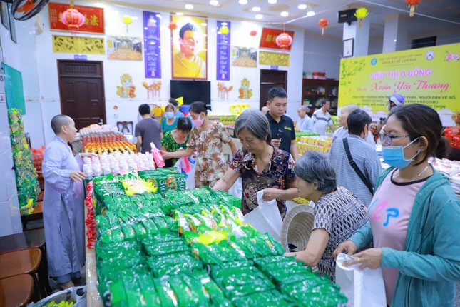 Quà Tết yêu thương