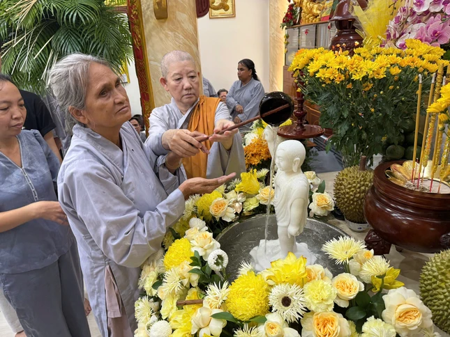 Cảm nhận bằng cả trái tim