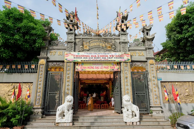 Hạ trường chùa Từ Giác