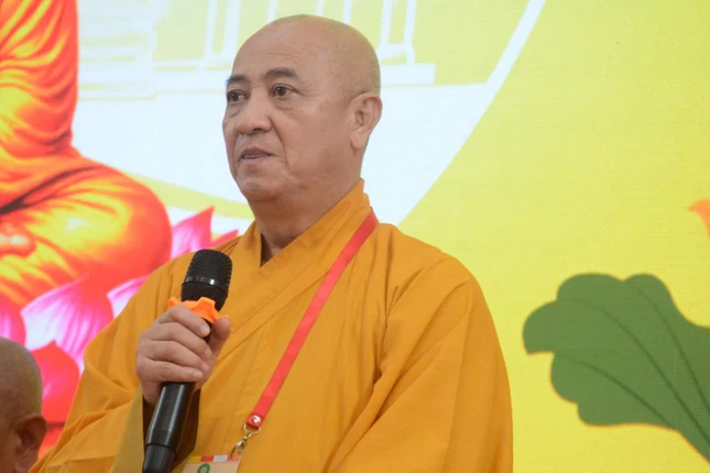 Hòa thượng Thích Huệ Thông phát biểu chỉ đạo Hòa thượng Thích Huệ Thông phát biểu chỉ đạo