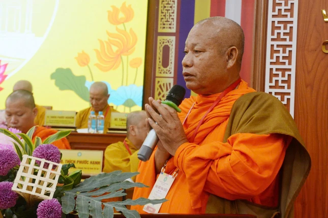 Hòa thượng Tăng Sa Vong thông qua Nội quy Đại hội Hòa thượng Tăng Sa Vong thông qua Nội quy Đại hội