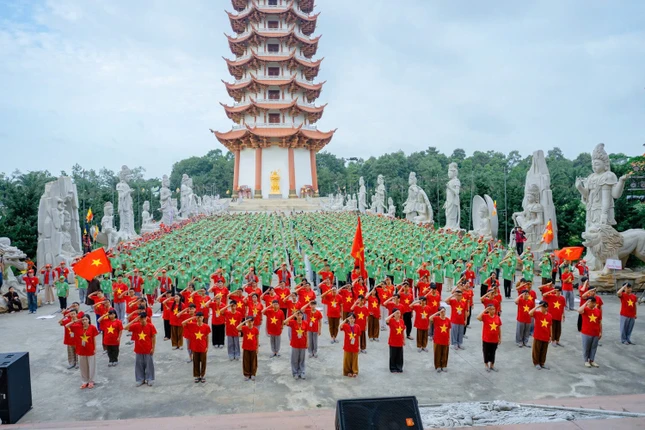 Hội trại Tuổi trẻ và Phật giáo lần thứ 16 để lại nhiều kỷ niệm đẹp và tiếp thêm động lực cho 3.500 trại sinh trên con đường học tập, tu dưỡng đạo đức và phụng sự xã hội.