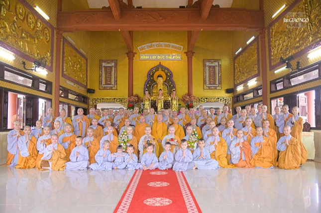 Trường hạ Ni tập trung chùa Bình An (Q.Bình Tân) với 90 hành giả an cư