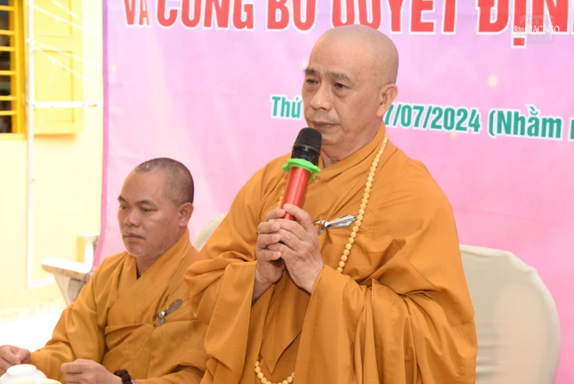 Thượng tọa Thích Tâm Chơn ban đạo từ